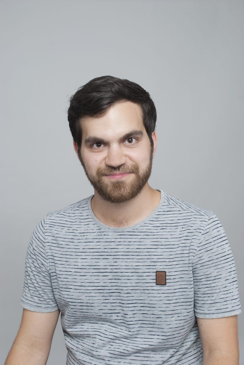 Smartphone-Videos als Marketing für Autoren -  

<a href="/AntonKnoblach/">Anton Knoblach</a>, Geschäftsführer und Video Consultant bei holimother, bei #lar18 auf der <a href="/buchmesse/">Leipziger Buchmesse</a>:
leipziger-autorenrunde.de/programm-2018/…
#lbm18 #leipzig #autoren #marketing