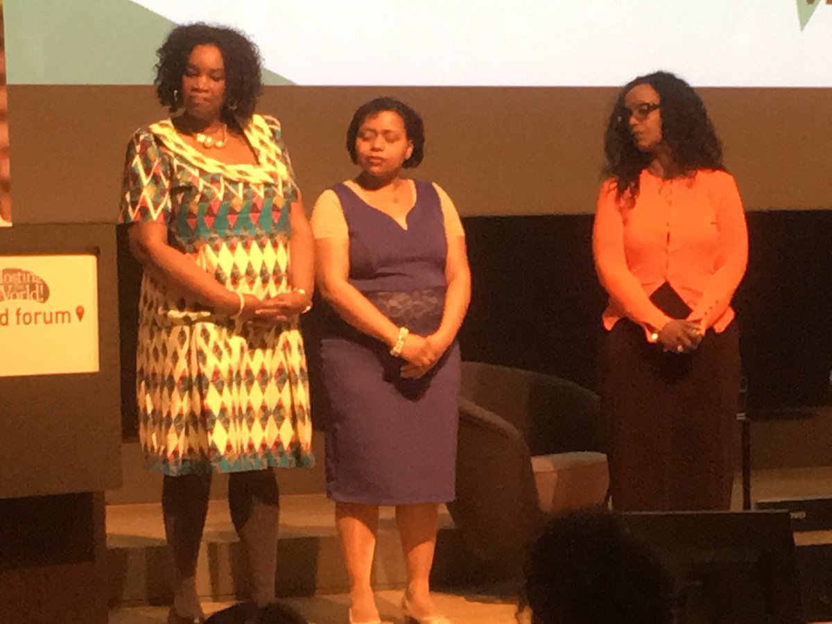 Antoinette Mutesa: winnares Kartiniprijs 2018. #kartiniprijs #vrouwendagdh #InternationaleVrouwendag2018 <a href="/PEPDenHaag/">PEP Den Haag</a>