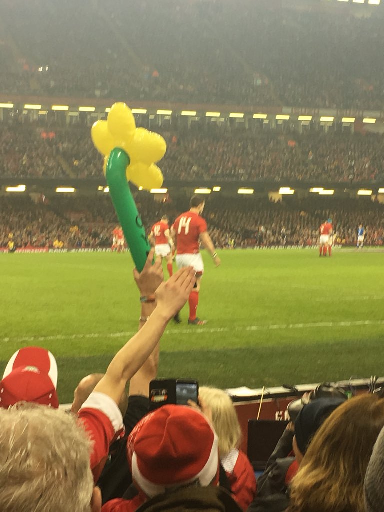 Susannah Sutton tweet media