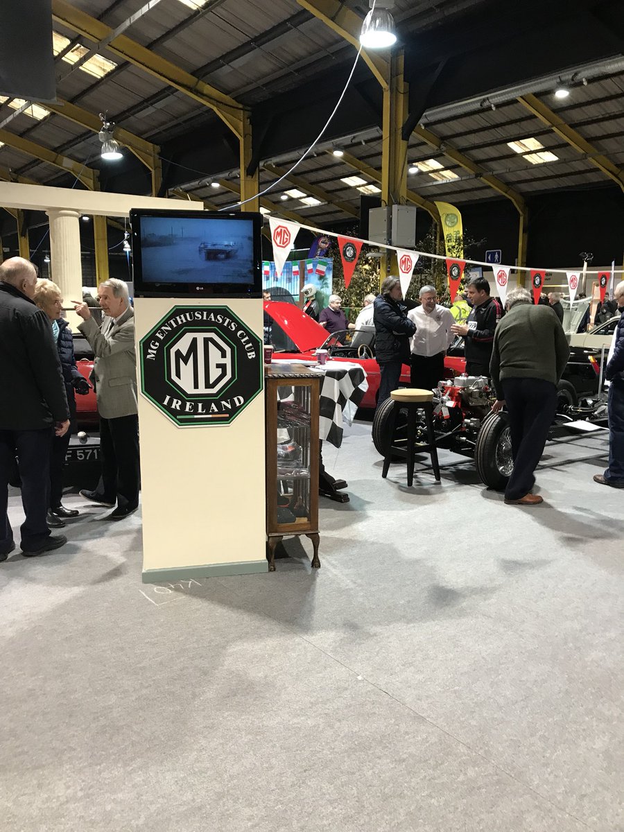 RIACCARSHOW's tweet photo. Pop over to the MG Enthusiasts stand and see their MG 14/40, MGB and MGY Chassis Project #CaroleNashRIACClassicCarShow https://t.co/lHi2paClYx