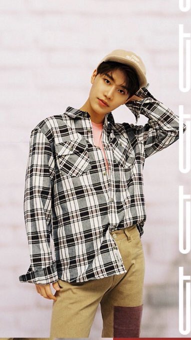 127CENTRAL's tweet image. This is Taeil’s era I don’t make the rules