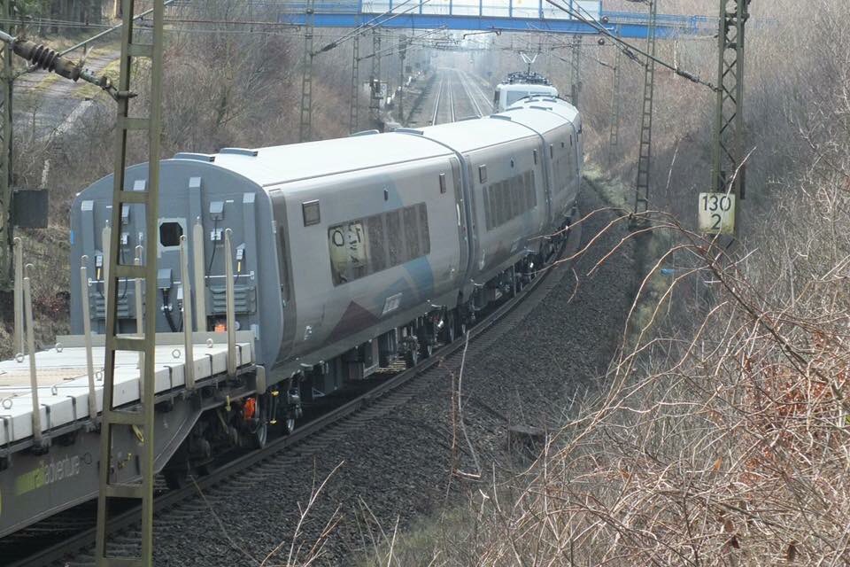 DYBIX4zW4AAza2N.jpg