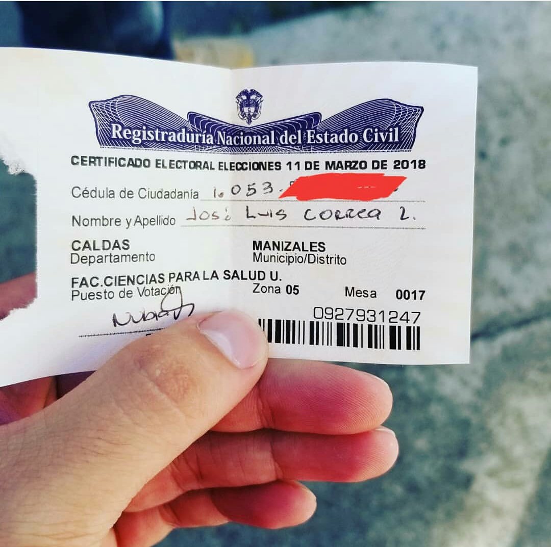 camaral101's tweet photo. Votar, la mejor manera de fortalecer la democracia. Yo ya voté y ¿Tú? #L101 #L50 https://t.co/U2zsU1X3aX