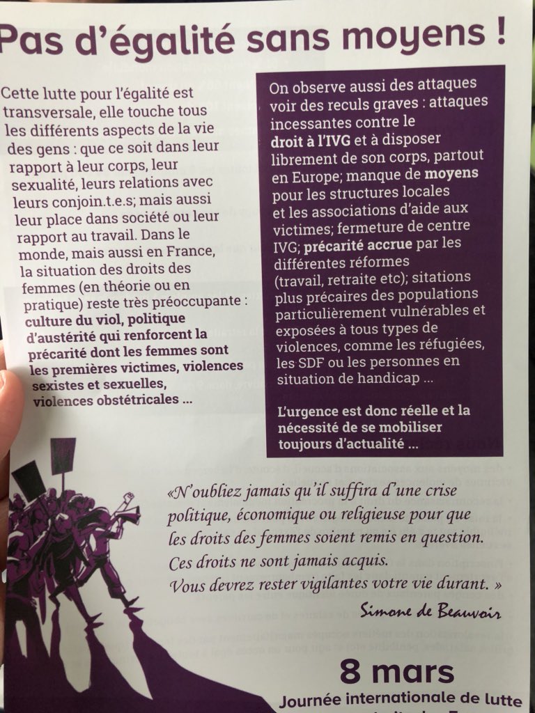 MilajaJam's tweet photo. A toutes celles et ceux qui m’ont dit »Tu comprends on est très occupé ce 8 mars, on fera un truc l’année prochaine» #ShameOnYou Peux-être pourrait-on aussi prévoir une votation citoyenne: « Êtes-vous favorables à une égalité Femmes-Hommes? ». @JLMelenchon #8mars15h40 #8mars2018 https://t.co/ew1qOlZQTv