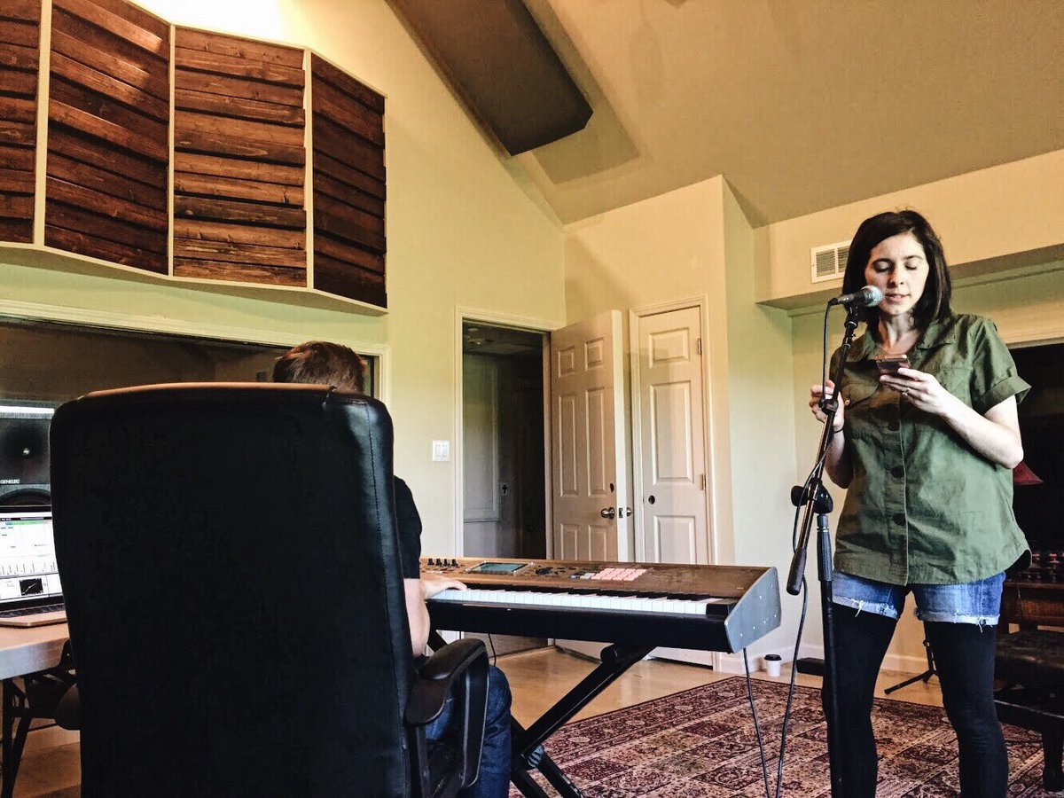 Justin Rizzo (@justinrizzmusic) on Twitter photo These two. 🔥 🎶 🎹 We see you #jonathanengle <a href="/LauraMHPark/">Laura Hackett Park</a>
⠀⠀⠀⠀⠀⠀⠀⠀⠀
#working #songwriting #songwritingsession #songwritingprocess #songwritinglife #cowriting #cowrite #cowritingsession #lyrics #melody #craft #art #newmusic #worship #tb #latergram These two. 🔥 🎶 🎹 We see you #jonathanengle <a href="/LauraMHPark/">Laura Hackett Park</a>
⠀⠀⠀⠀⠀⠀⠀⠀⠀
#working #songwriting #songwritingsession #songwritingprocess #songwritinglife #cowriting #cowrite #cowritingsession #lyrics #melody #craft #art #newmusic #worship #tb #latergram