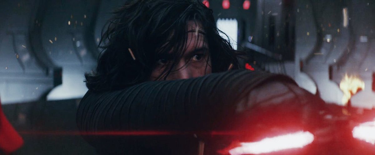 HOW FUCKING HOT IS HE IN THIS SCENE