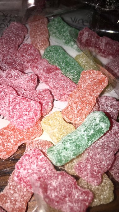 What is your favorite candy? Mine is sour patch kids! https://t.co/zRbJopgbQ3
