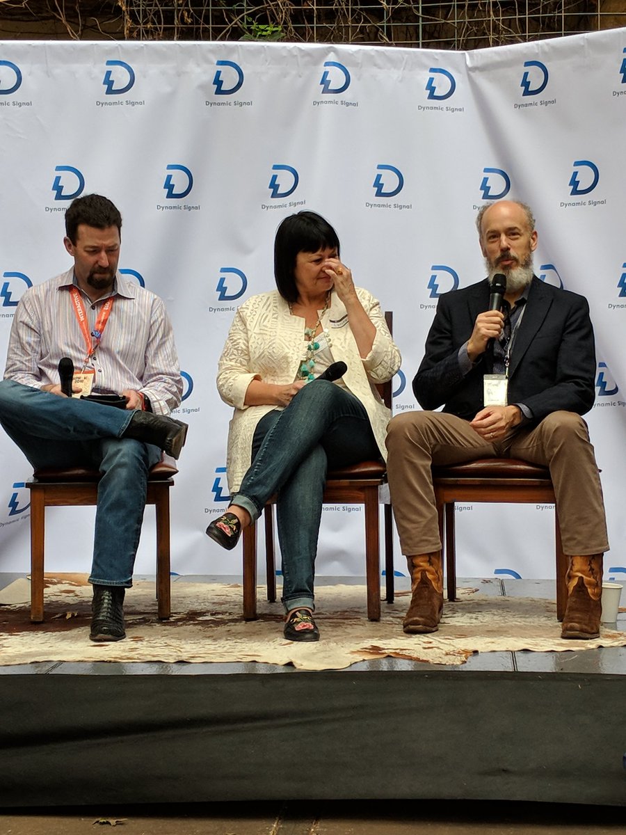 LionelGeek's tweet photo. Listening to @bobpearson1845 and @akeats at the @Dynamic_Signal #SXSW event. https://t.co/xolBhXJdQ5