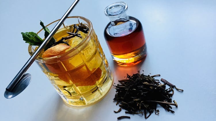 Learn the #recipe for this unusual syrup which will elevate your #cocktails &amp; cuisine. Enjoy! ow.ly/Vmn830iSxyT