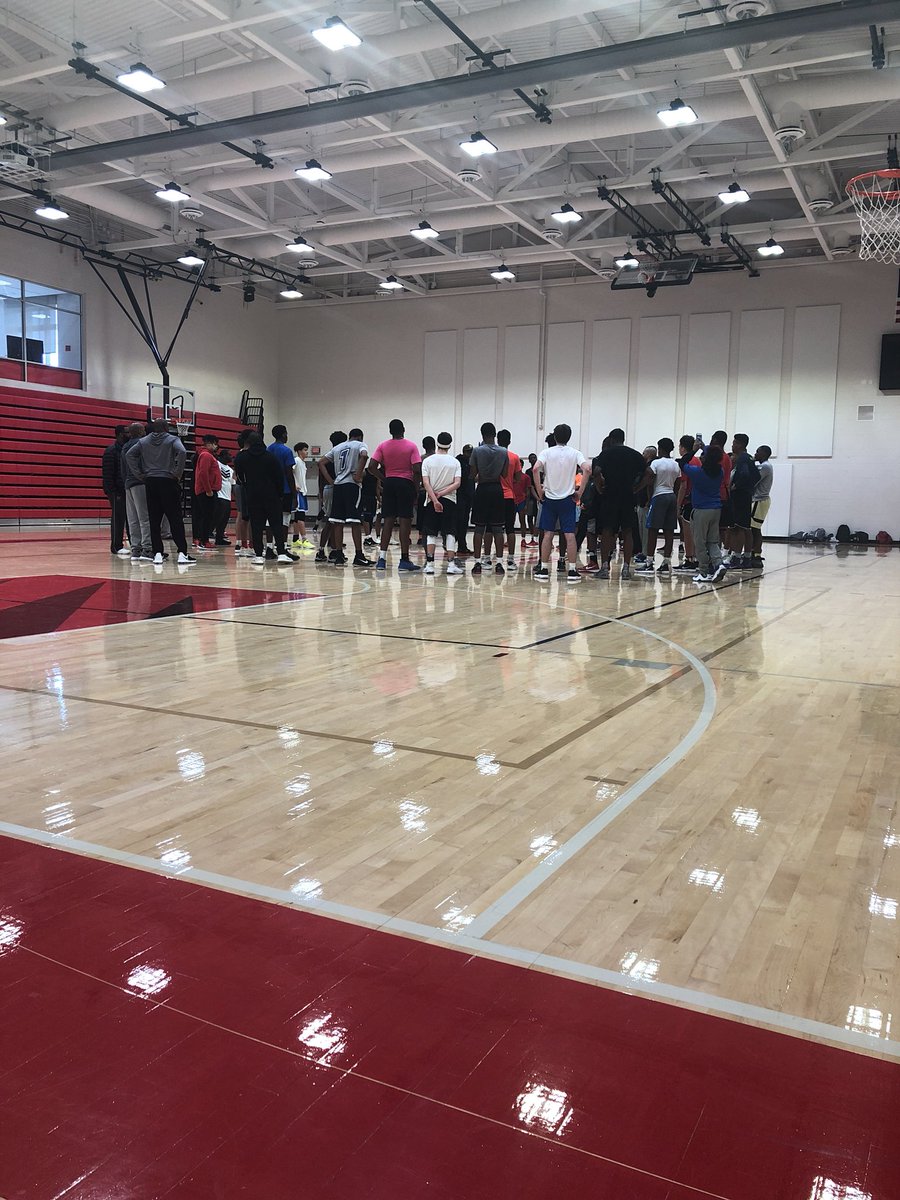ACS Athletic Page (@acs_athletics_) on Twitter photo Recruiting in full effect <a href="/teamdurantaau/">Team Durant</a> thank you for the hospitality! Good luck this season, I’ll be watching! 🏀👍🏽 Recruiting in full effect <a href="/teamdurantaau/">Team Durant</a> thank you for the hospitality! Good luck this season, I’ll be watching! 🏀👍🏽