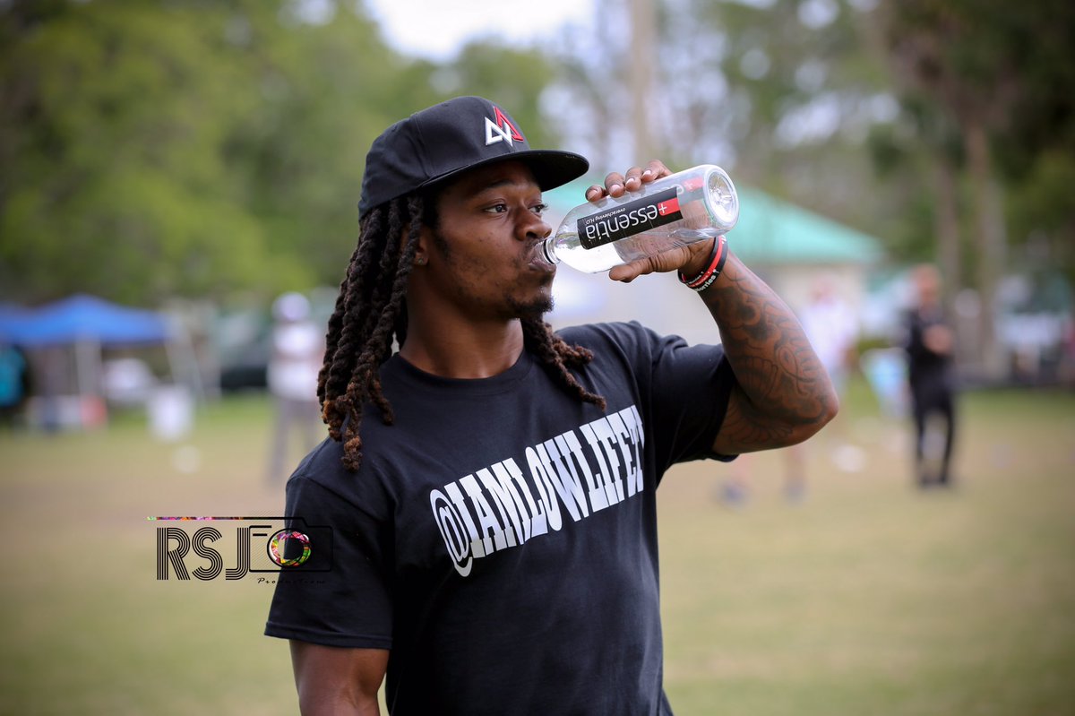 ONLYFANS 👉🏾DABIGGESTMOP👈🏾💦💦 tweet media