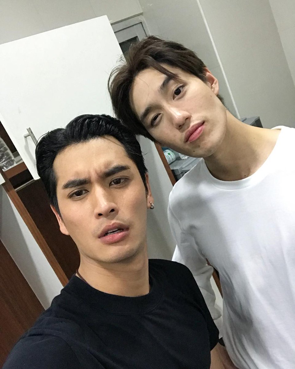 ten thousand glows ✨✨กับ <a href="/ThanapobLuv/">💥 ต่อLuv *FC 💥</a> #48ปีไทยทีวีสีช่อง3 #48ch3 #wewillloveyou