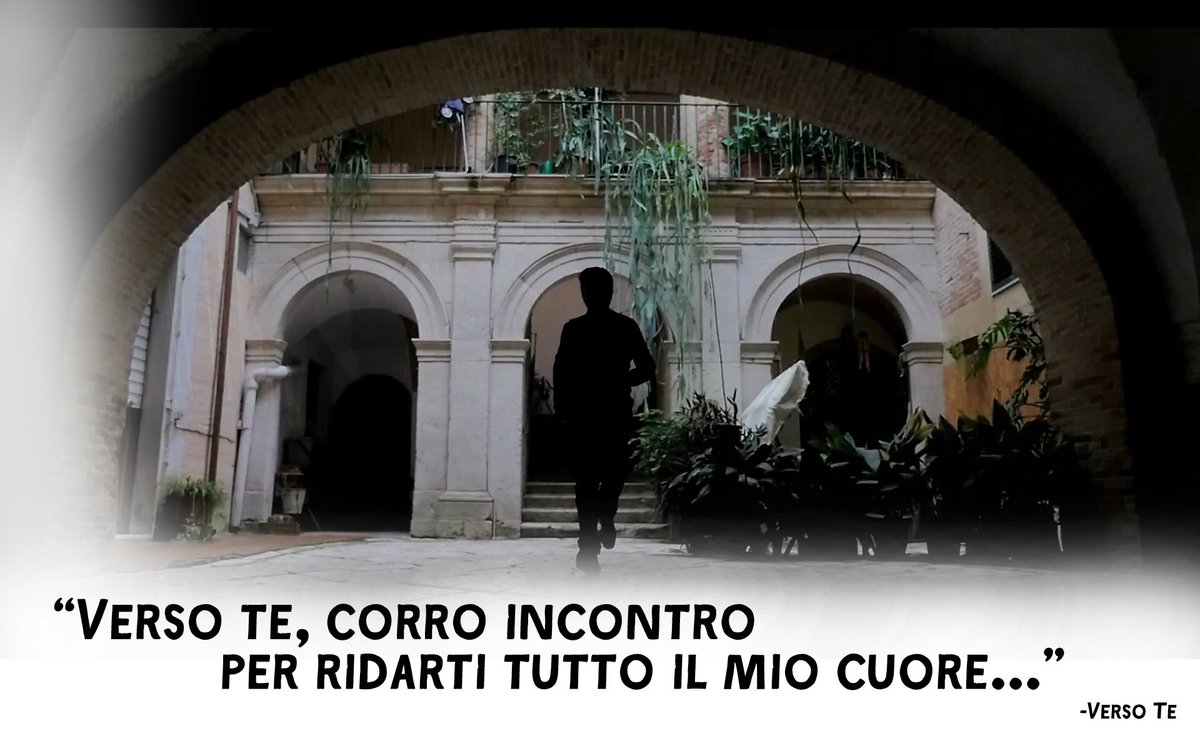 Catechesi2_0's tweet photo. "Verso te, corro incontro per ridarti tutto il mio cuore..."
-Verso te.
Link video: https://t.co/8dHECP1T7q
#catechesigiovani2_0 #versote #famigliadivina #giovani #catechesi #sansevero https://t.co/vGXkv1pdqL
