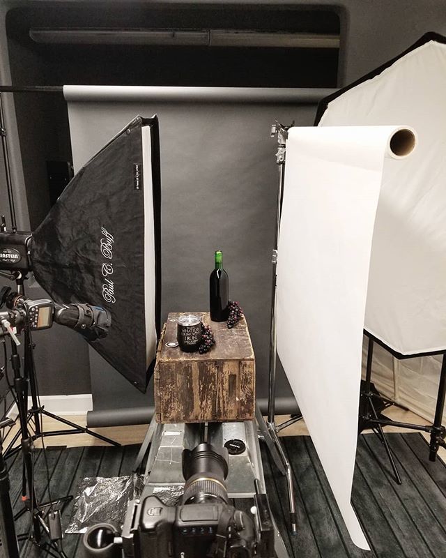 Working on a product shot for @hikerunlive in the new studio. It was fun working with 2 fellow photographer friends of mine on this, @creativetinkering and @jerchannel. Working with a team is always more fun than going at it alone.
Be sure to look for the final image tomorro…