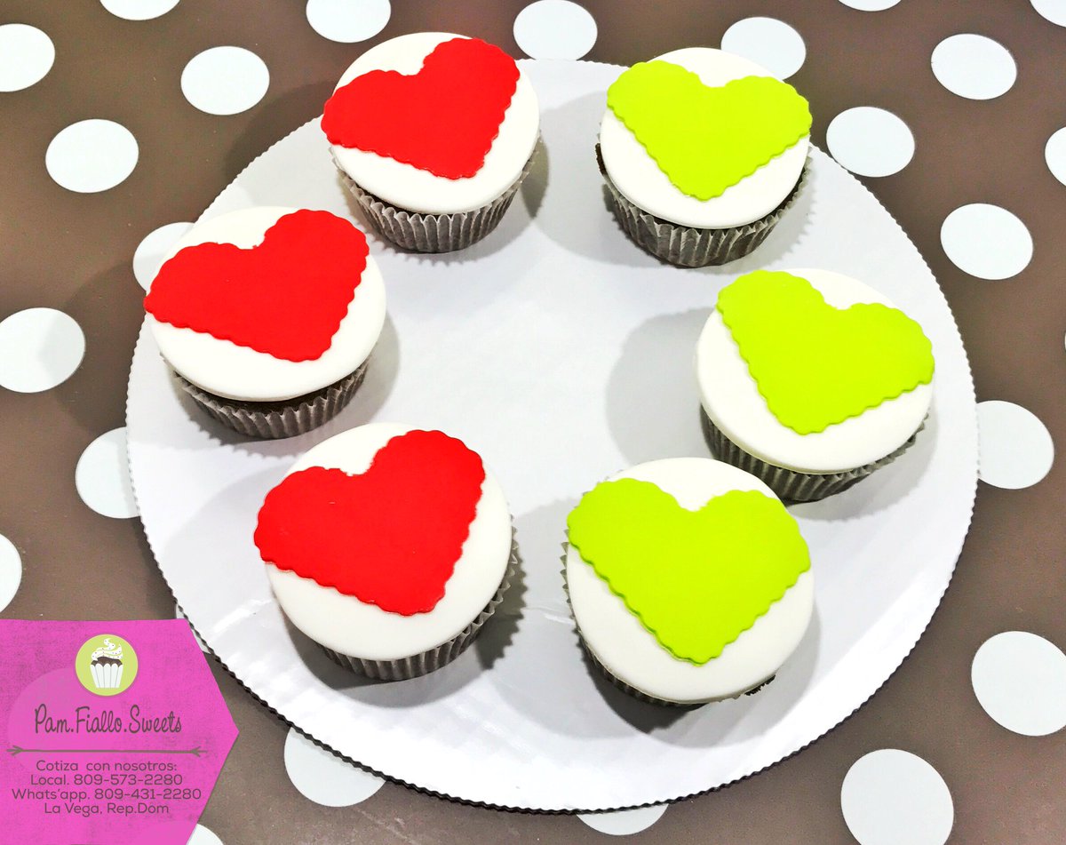 PamFialloSweets's tweet photo. Cupcakes para el alma! ❤️💚

#pedidospamfiallosweets 
#pedidospfs 
#pamfiallosweets https://t.co/6t3C5zQuf1