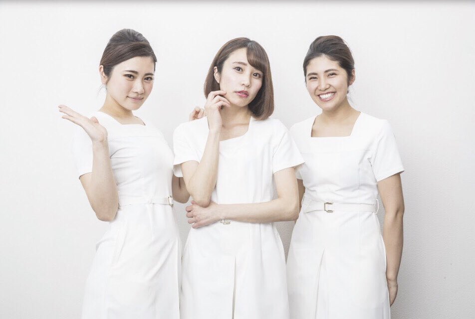 miduki_hoshino's tweet photo. 先日行われた、店内撮影のオフショット(๑˃̵ᴗ˂̵)~💗
飽きるまではツイッターの背景画像にしておきます‼️笑
#RAPOLE #ラポーレ #撮影 https://t.co/N207RDBzee