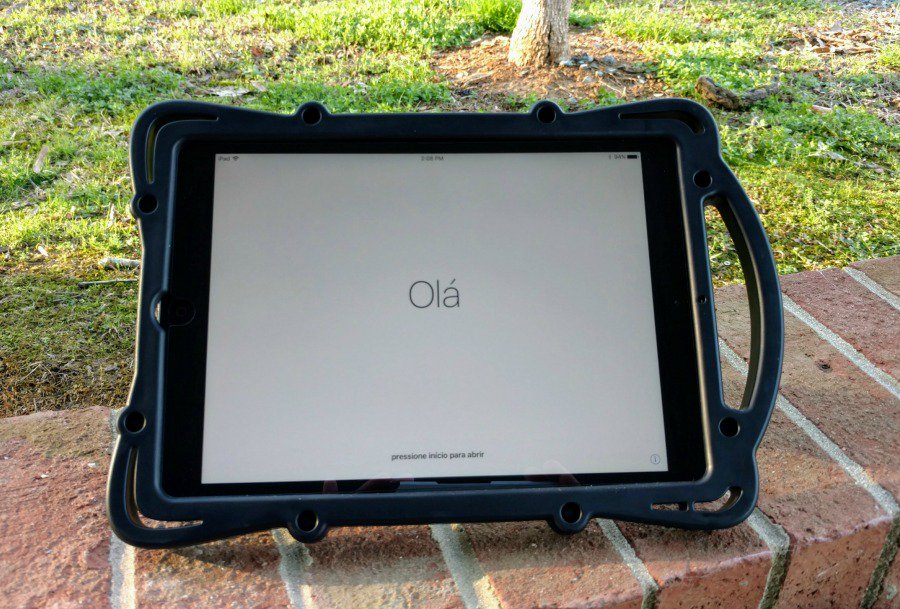 thisladyblogs's tweet photo. Looking for more protection for your iPad or iPhone? Check out @Rug_Ed #2018Products AD https://t.co/cGpGRWel0i https://t.co/6sQuuxslOL
