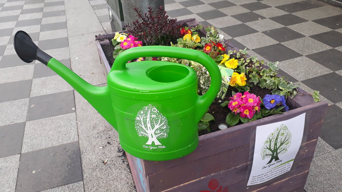 I usually get people stopping to say thanks when I am watering the #ourgreenmile planter outside #WestCroydon Station. We need more people to step up and look after our next batch of planters. Please contact @ourgreenmile