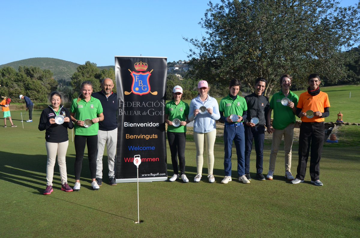 FBalearGolf's tweet photo. Carolina Hortian, Marc Bisellach, Estela Castillo y Frank March se adjudican el #IIPuntuableZonalBaleares2018 @rfegolf celebrado en @GolfIbiza. Enhorabuena!! https://t.co/MTGf9PvX4O https://t.co/NOSkk7ceyO