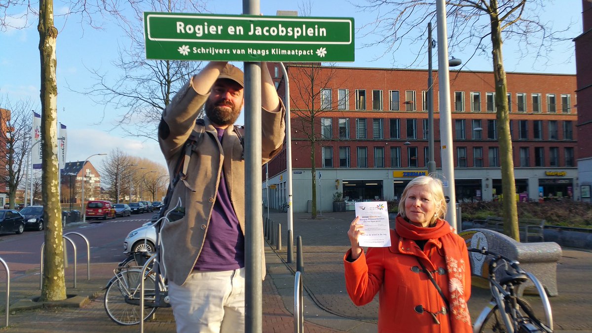 Den Haag Fossielvrij (@fossielvrij070) on Twitter photo Het @michelrogier en <a href="/alphonsjacobs/">Alphons Jacobs</a> plein in <a href="/SD_LeidYpen/">Stadsdeel Leidschenveen-Ypenburg</a>: bedankt voor het tekenen van het pact, <a href="/CDADenHaag/">CDA Den Haag</a> Het @michelrogier en <a href="/alphonsjacobs/">Alphons Jacobs</a> plein in <a href="/SD_LeidYpen/">Stadsdeel Leidschenveen-Ypenburg</a>: bedankt voor het tekenen van het pact, <a href="/CDADenHaag/">CDA Den Haag</a>