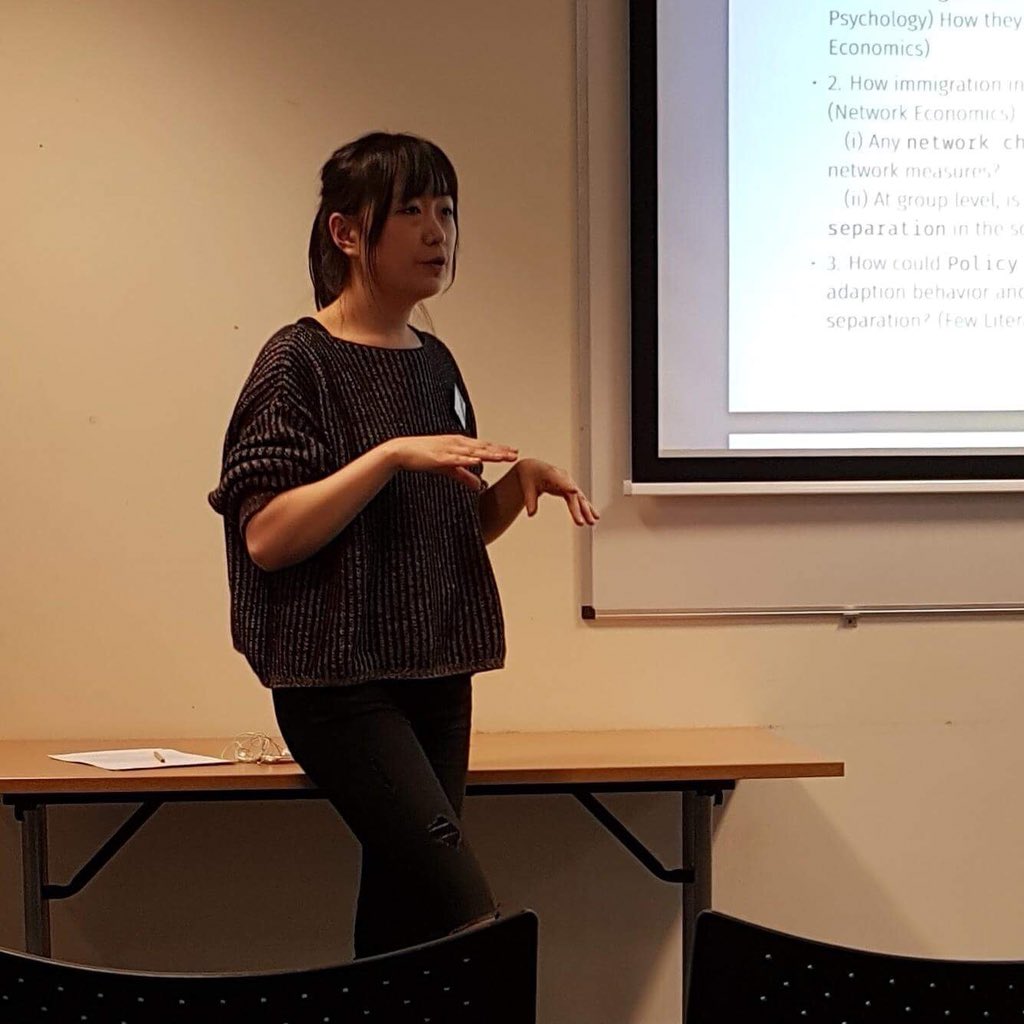 G_EconomicForum's tweet photo. Li Nie incorporates socio-psychological theories with game theory models to examine labour market effects from globalization #GEF18 https://t.co/72yVD41E2h