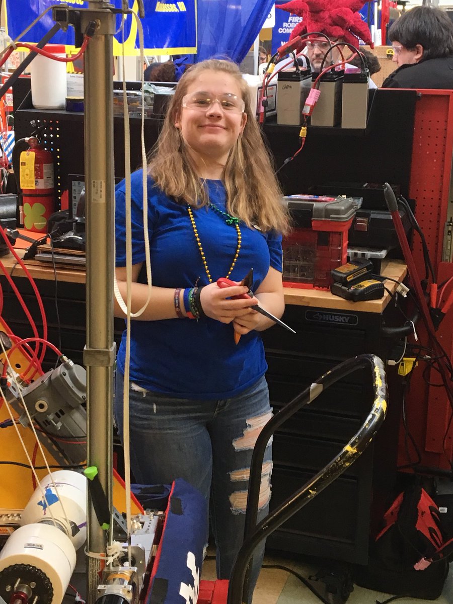 hardenk's tweet photo. FRC Competition. 2106 Junkyard Dogs. @MooreSTEM @glndschools @WatsonBwatson @DrJRaley @sagGEYER @JSRucker https://t.co/sWLdpoaZhT