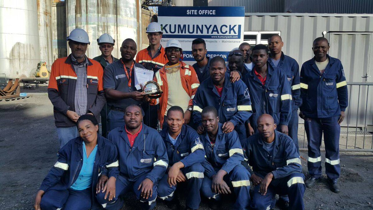 jasonenglishSA's tweet photo. Well done to one of our teams on another safety award... #cgholdings #Prommac #allaith #irisgroup #newage #kumunyack https://t.co/MxhXPDhxVz