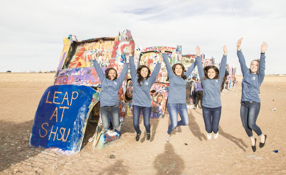 LEAP Ambassadors explore the Texas Panhandle (with Sammy Bearkat)...leapatshsu.com/2018/03/11/amb… 

#cadillacranch #palodurostatepark @AMoAMuseumofArt #panhandleplainsmuseum #Rockin'ZebraSodaShoppe