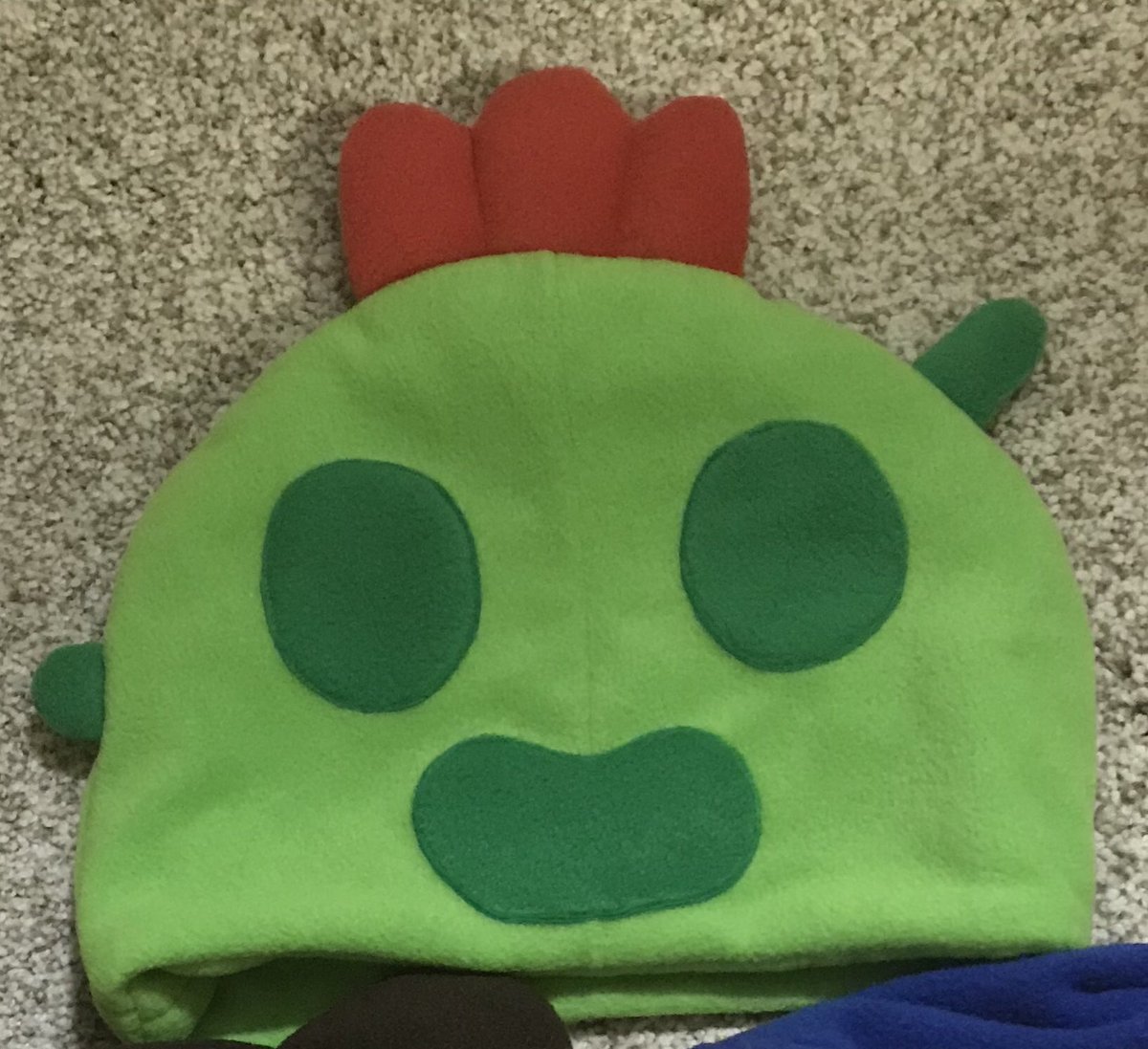 CoachCoryYT's tweet photo. In celebration of 10K subs, I want to give back to the community!

So, giving away a SPIKE HAT &amp; 3 $10 iTunes gift cards! Giving away the spike hat &amp; 1 giftcard on Twitter, &amp; 2 giftcards on YT!

To enter:
Follow @CoachCoryYT 
Retweet🔁
Like💟

Will ship to any location! https://t.co/OcfNgTBg0d