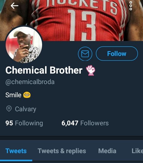 @chemicalbroda @ndoarum Twitter sef can  make somebody to repent ...see  as baba's profile be like born again christian😂😂😂😂