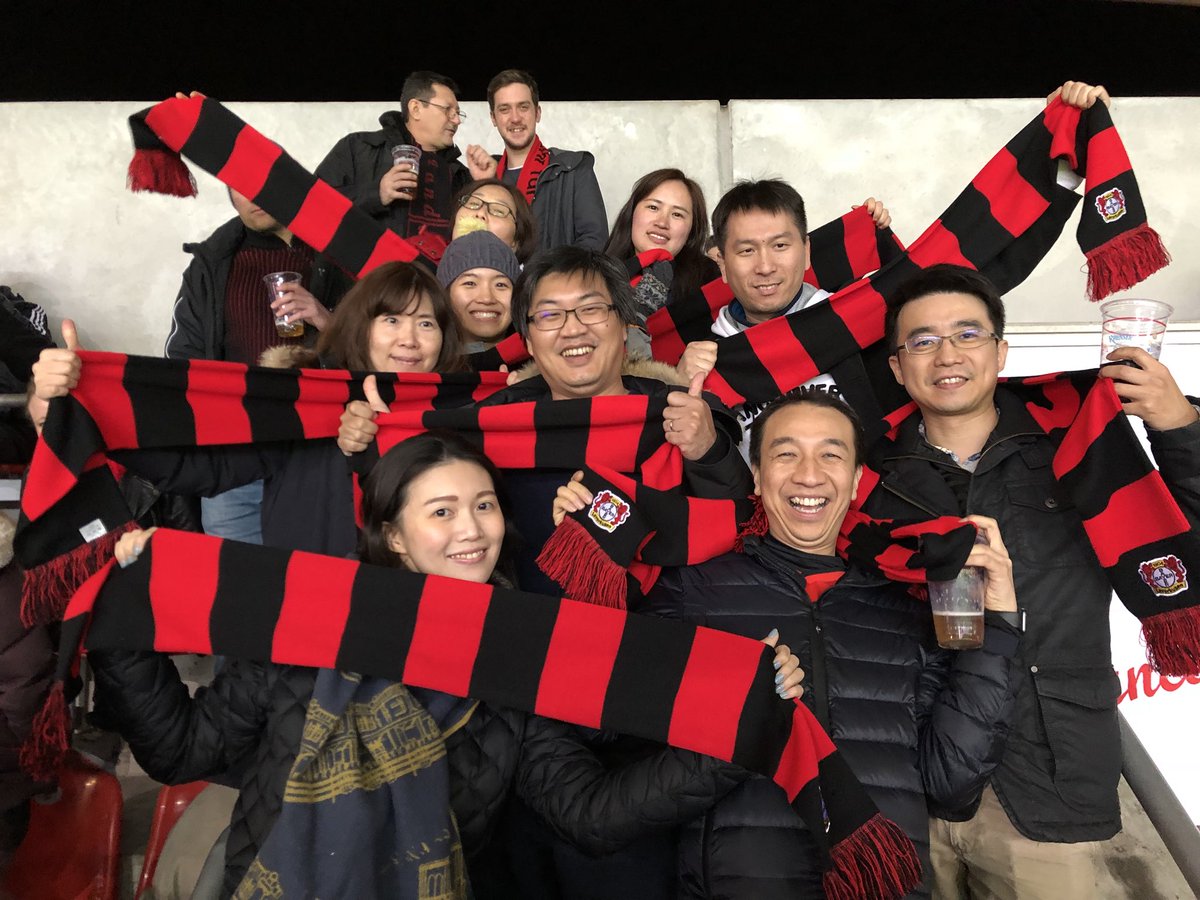 RBL_Lev's tweet photo. Thanks for being our guests yesterday! Hope you enjoyed the match same as we did. ❤️🖤Have a safe journey back to Taiwan! #B04BMG #bayer04 #bayer04fussball #leverkusen #stärkebayer #Farbenstadt #RBL95 https://t.co/lNW3Q4TQEO