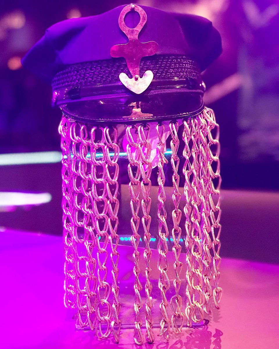 serpan99's tweet photo. Review by @GabyFecken of the official #MyNameIsPrince @PaisleyPark @PrinceExpo exhibit at @BeursVanBerlage #Amsterdam #PrinceAmsterdam #PRINCE4EVER 😎💜

➡️https://t.co/TLrw1pZCgR https://t.co/Ou8u0vArPy