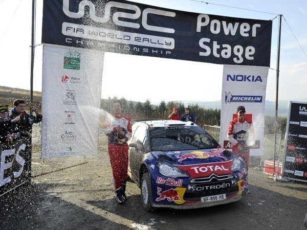 AS_PipoLopez's tweet photo. Señores de la @fia ¿Quieren evitar estrategias en los #PowerStage del #WRC? Lo tienen fácil: el que no salga en su posición no suma puntos en ese tramo. Eso sí, hagan un orden lógico, con los reenganchados abriendo. De nada https://t.co/GYCgEmv51B