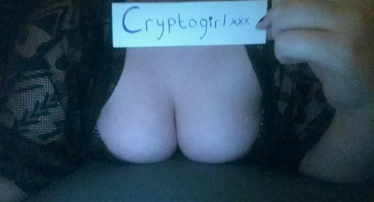 cryptogirlxxx's tweet photo. @binance_2017 Hey https://t.co/z6AcXadOfj