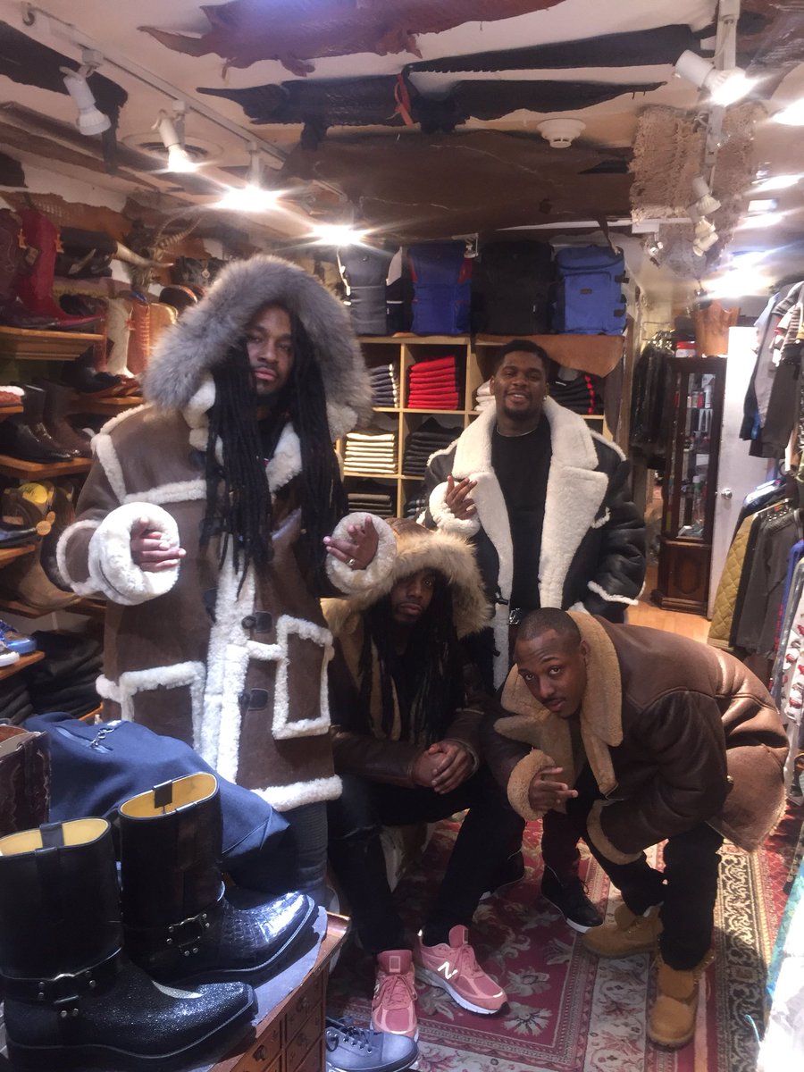Wildyy_GMB's tweet photo. Itβs Getting Colder Outside #2GMB #BurrSeason https://t.co/ezFa9b13UA