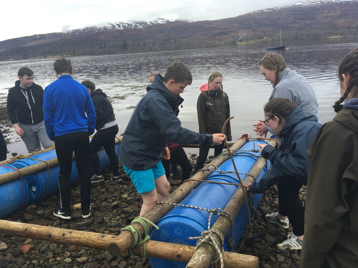 KOutwardbound's tweet image. What a team! Well done to all the hard work that the Bruce Clan put in over the weekend. We are super proud of you!

@KnightswoodSec 
@OutwardBoundUK