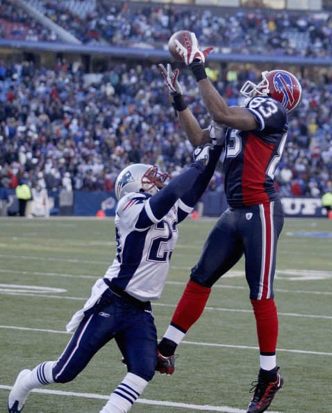 Happy Birthday Lee Evans Bills WR 2004-2010. Born on this date in 1981! 