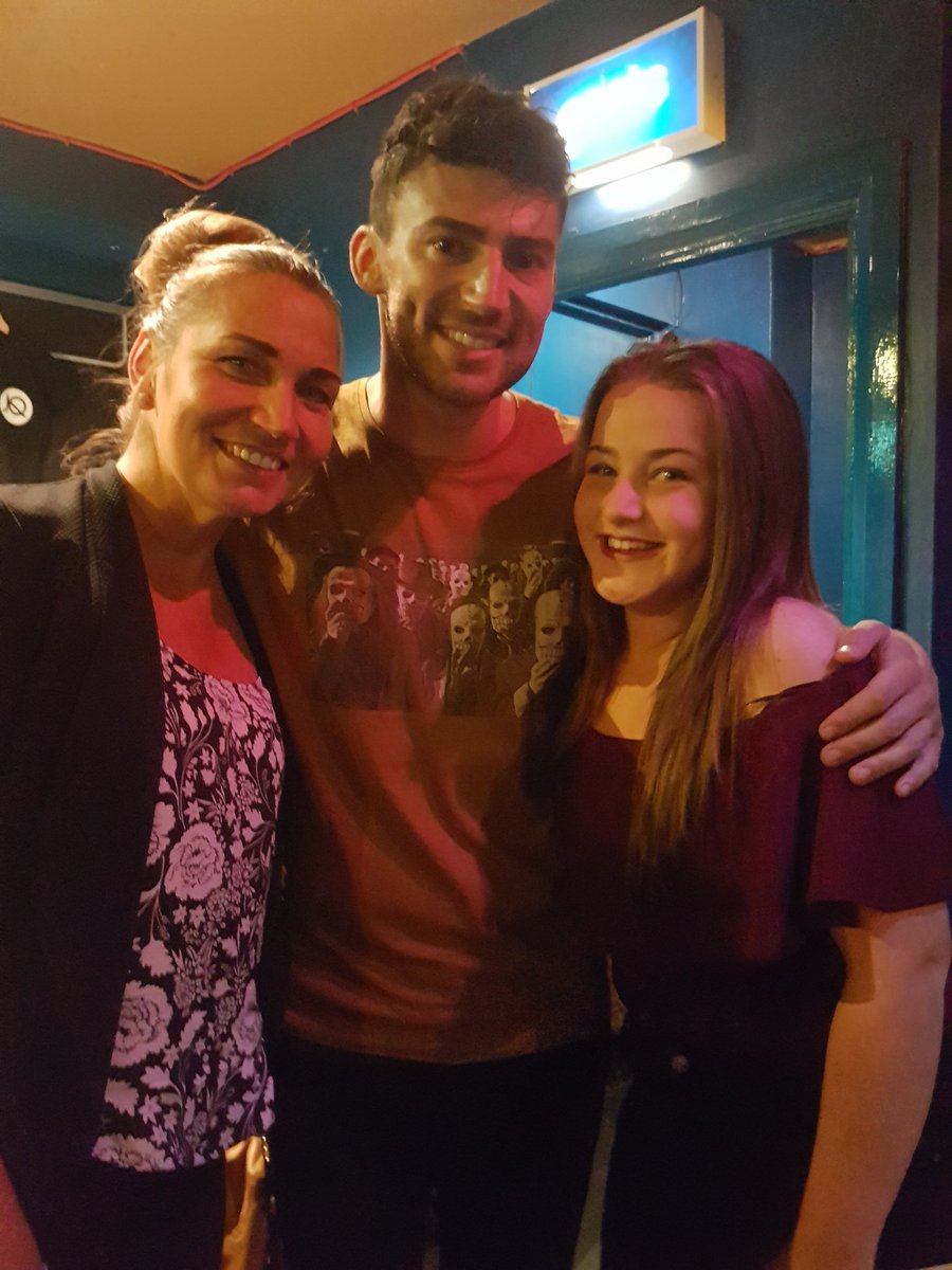 lisadivers32's tweet image. Good luck @JakeQuickenden for finals tonight, my daughter's already voted for you she's your biggest fan. x x @dancingonice