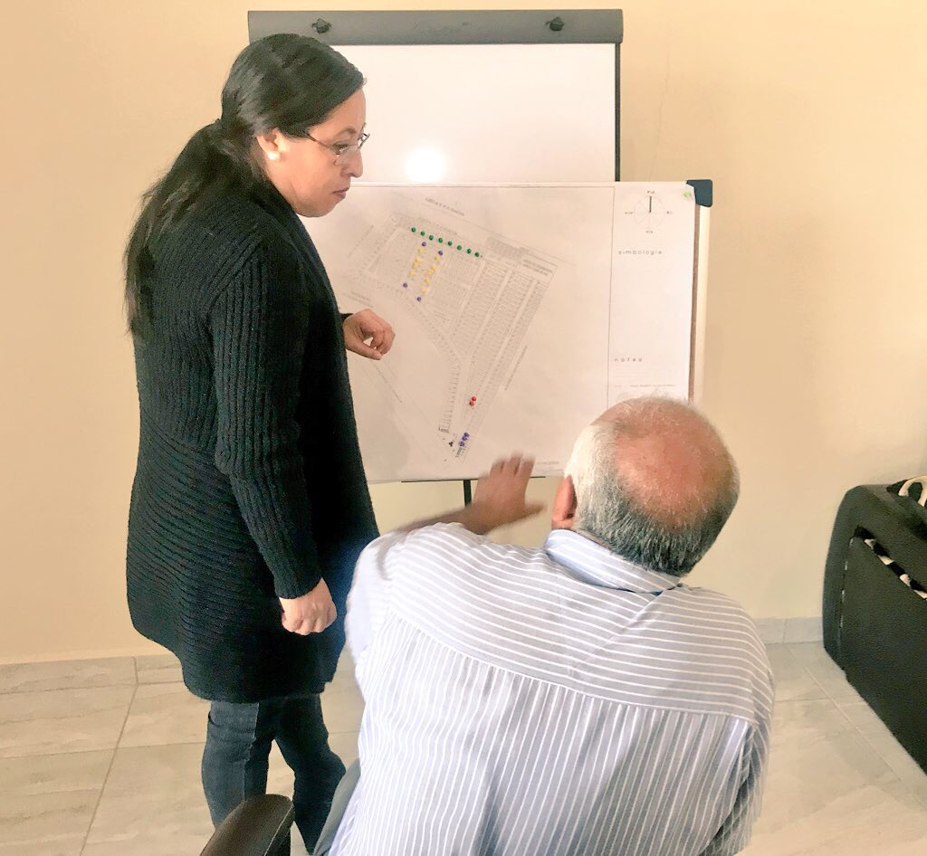 ZARAMInmuebles's tweet image. Día de guardia ⛱ #ZARAM 
Si estás buscando #Casa en #Venta en Fraccionamiento nuevo con excelente  ubicación en la salida a Sahagún esta opción te va a encantar!!! Llámanos te invitaremos a conocerlo! #Terrenos:💲4,500.m2 y #casas: desde 💲1350,000. #Preventa 7711871825