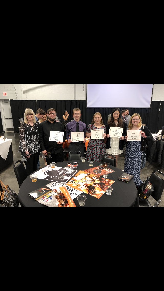 AgraHighSchool's tweet photo. Agra High School’s 2018 FCA Rising Star Award honorees from Sunday banquet at OSU’s Wes Watkins Center! Agra FCA sponsor Renee Roe is pictured at the left. https://t.co/4KK82WcZck