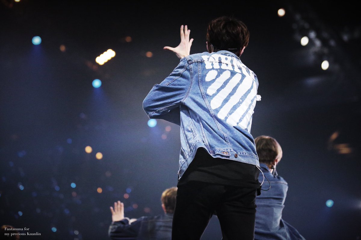 09230510KLJY's tweet photo. Stand by yours.

#Please_pay_more_attention_to_LaiKuanLin #请多关注关注赖冠霖吧 #라이관린군에게_더_신경써주세요 #라이관린 #赖冠霖 #Laikuanlin

171201 HD 
⏬ https://t.co/3E26fjXVNO ⏬ https://t.co/cwJI0Y06UY https://t.co/VINE2QVNI9