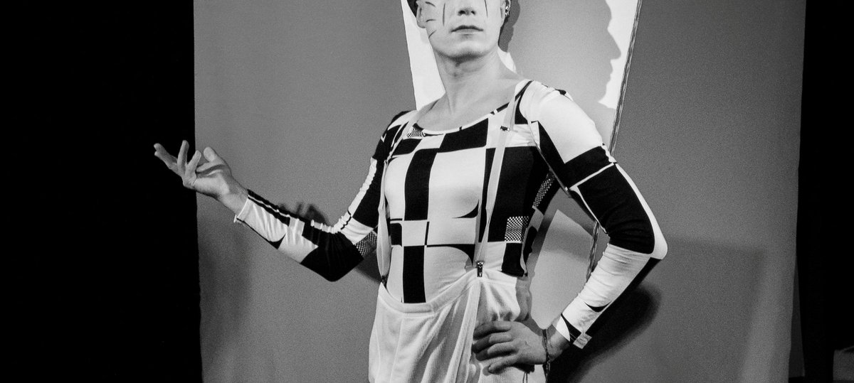 3MASAS's tweet image. VIŅŠ IR PLIKS ! @3MASAS pirmizrāde 17.03.pl.18.30