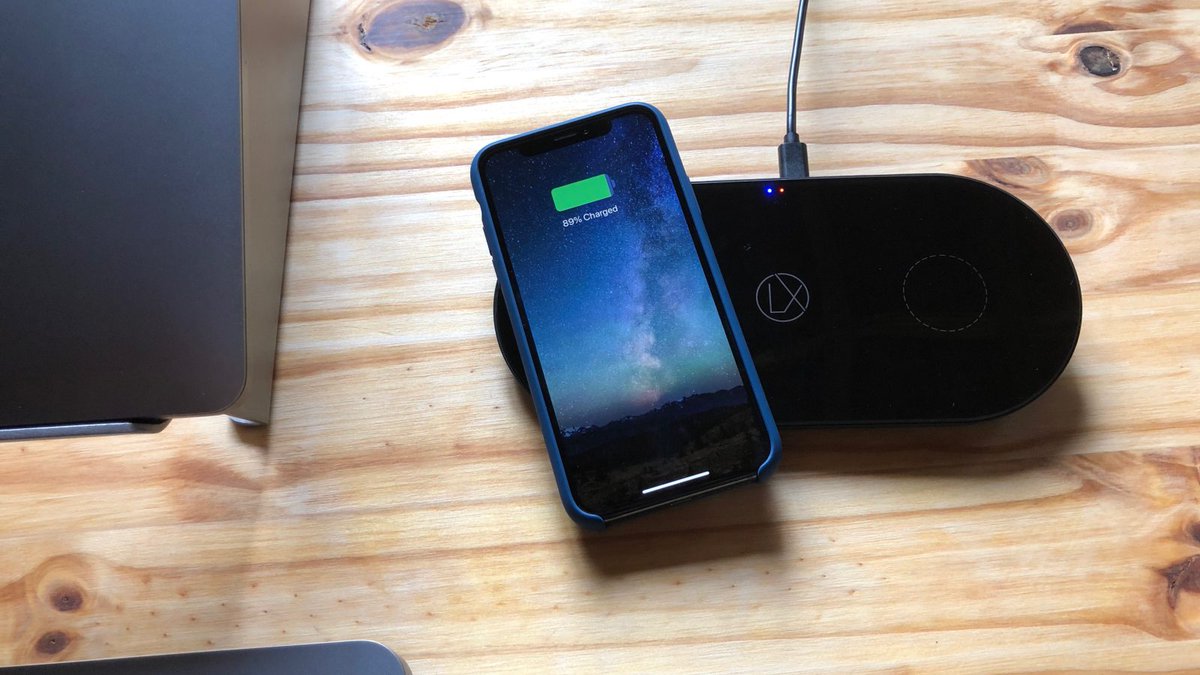 nighteyescamera's tweet photo. Review: LXORY’s Dual Wireless Charger is an affordable and versatile option with USB-C and Lightning input  https://t.co/ZAmtbxJC4t https://t.co/92HCXqe0Nx
