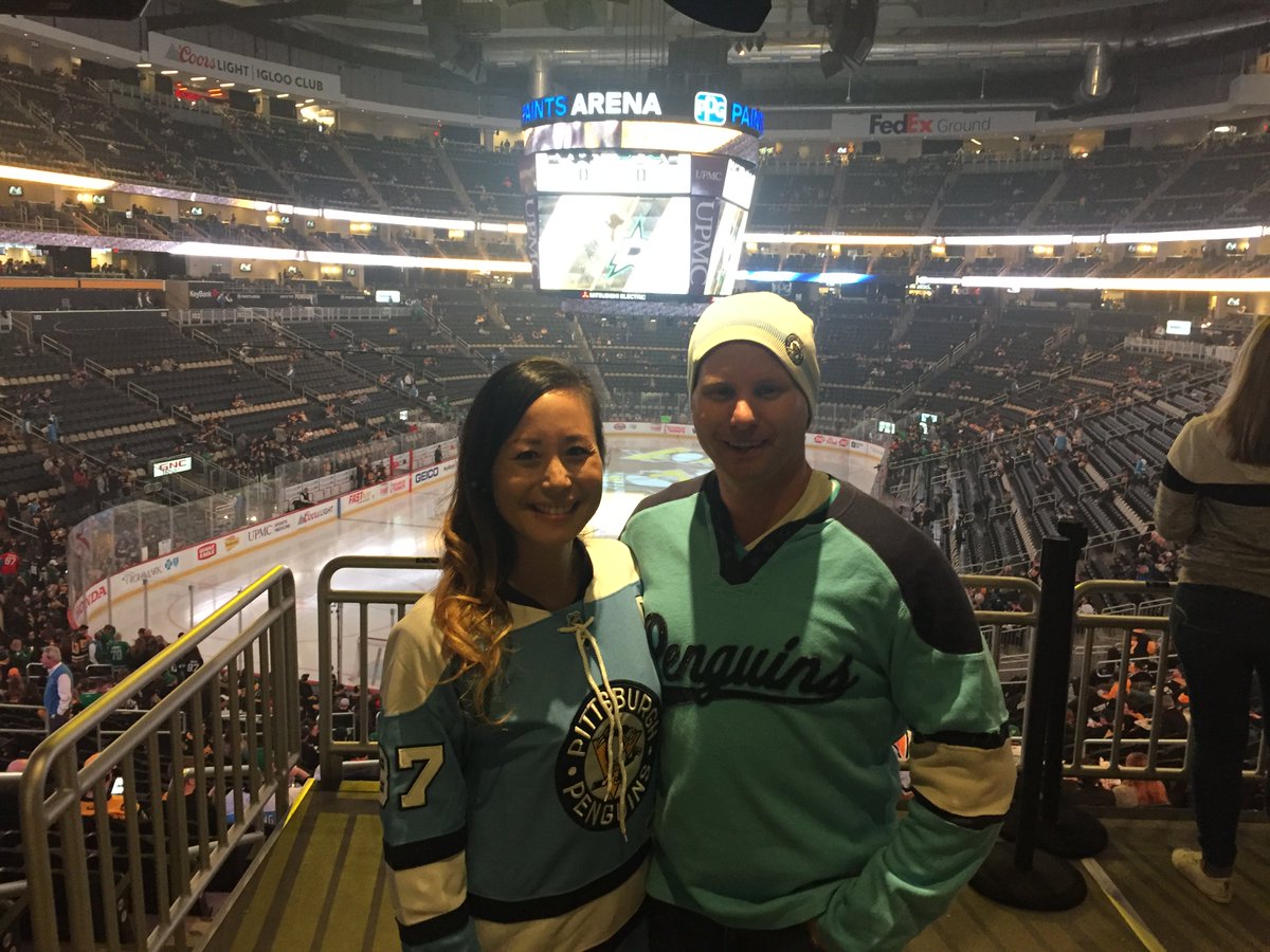 DMyke26_2's tweet photo. “It's a Great Day for Hockey” 5th Annual #Pens road trip 🇨🇦 #LetsGoPens @penguins https://t.co/NCxSduKibR