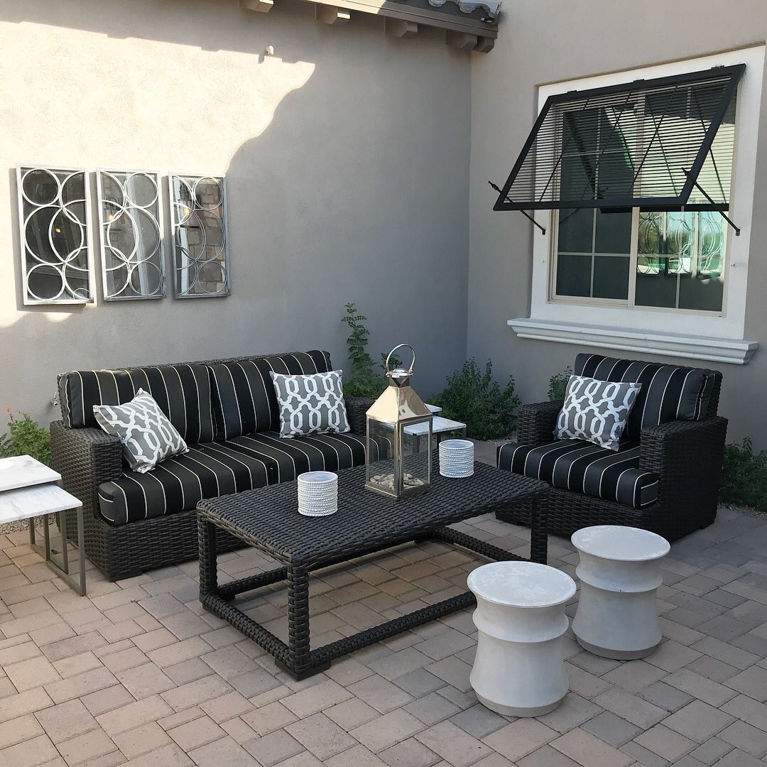 TettoRealty's tweet photo. Courtyard sitting area. #courtyard #outdoordesign #outdoorfurniture #outdoorliving #outdoorlivingspace #outdoorlifestyle #realestate #luxuryrealestate #luxuryhome #gilbert #gilbertaz #chandler #chandleraz #tempe #tempeaz #mesa #mesaaz #scottsdale #scottsdaleaz #phoenix #phoenixaz https://t.co/bOmyUmYru1