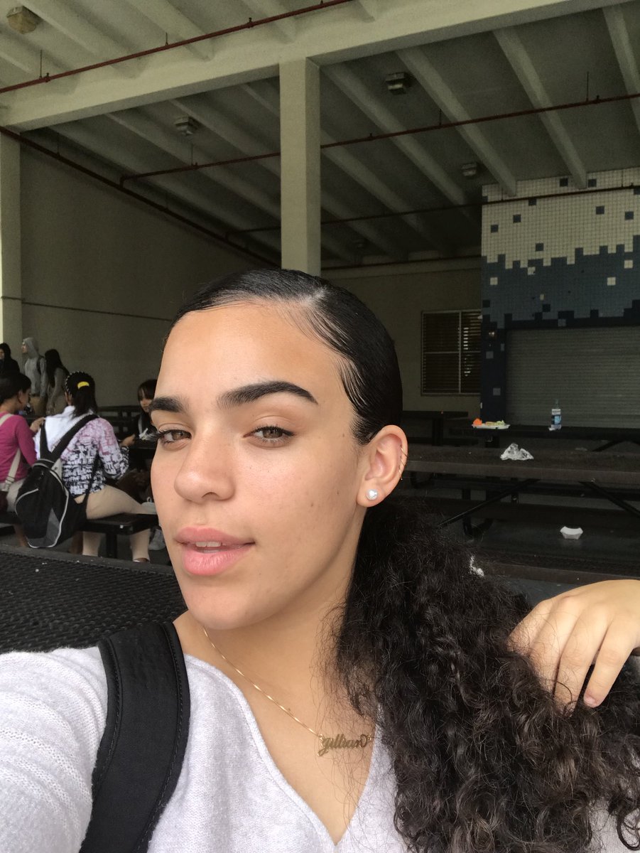 jillianndiazz's tweet image. It gives me a reason to post pics 🤷🏽‍♀️ #FinePeopleFromFlorida #madeindade