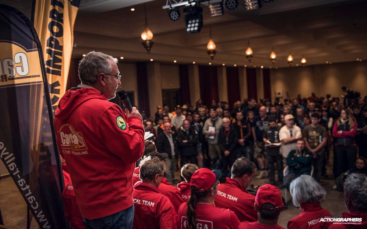 CartaRallye's tweet photo. #First briefing, Carta Rallye is starting... 
Be #brave #competitors !🌴🐫

📷 @actiongraphers 

#feeltheadrenaline #offroad #sandrace #sand #bikes #ride #riders #desert #Motorsport #travel #landscape #racing #challenge #adventure #4x4 #Travelers https://t.co/yfetMVT1Mi