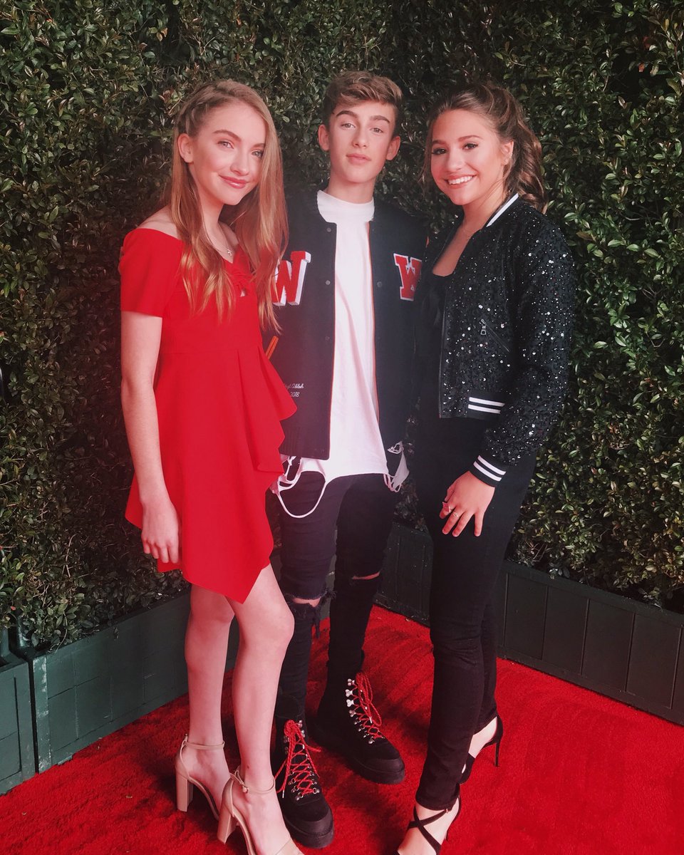 johnnyorlando's tweet photo. ⚡️@iHeartRadio https://t.co/gKSJ005sDd