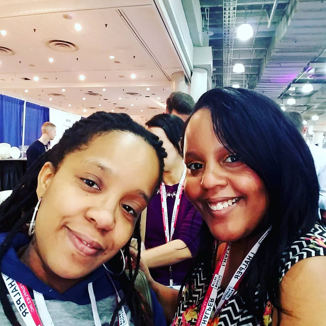 UniquelySweet31's tweet photo. At the javitz center checking out all the new products like 😍😍 #internationalrestaurantshow   #uniquelysweet #sistersbaking https://t.co/5vcoHWRpMz