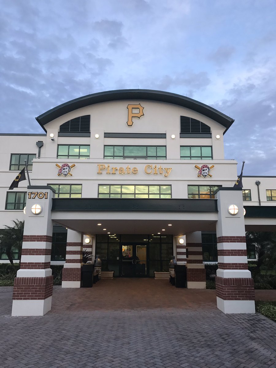 VonderhaarPT's tweet photo. Made it to Bradenton, Florida for my practicum experience with the @Pirates organization. Excited to get started tomorrow morning! #dptstudent https://t.co/nENx5xyfx5
